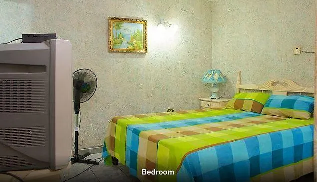 קינגסטון Carmello House Apartment